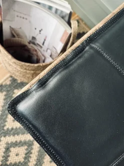 Hynde i læder 120 cm – Sort bøffellæder