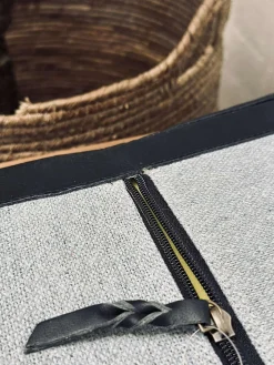 Hynde i læder Tokyo - 88 cm Sort