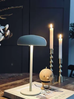 Isolde LED touch bordlampe. Sort/Beige