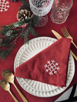 Juledug Rød JUL med broderi - Flere størrelser