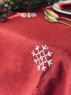 Juledug Rød JUL med broderi - Flere størrelser