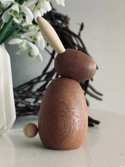 Kanin siddende – Sabeltræ