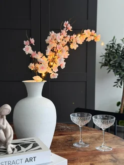 Kirsebærgren med lys - Rosa