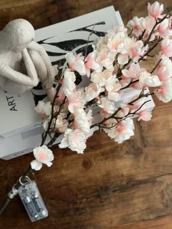 Kirsebærgren med lys - Rosa