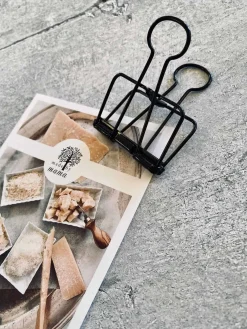 Klips i sort metal - Stor