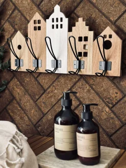 Knagerække med huse