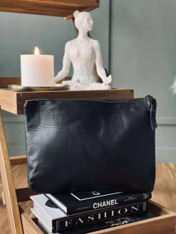 Kosmetikpung / Clutch - Black leather