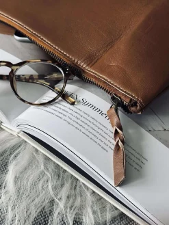 Kosmetikpung / Clutch - Cognac leather