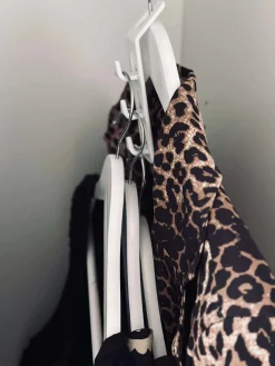 Krog til tøjbøjler - 4 stk.