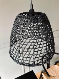 Lampe i søgræs
