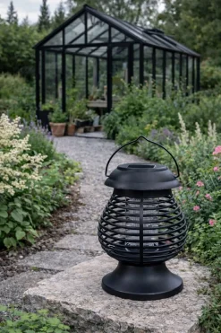 Lanterne med solceller - God til insekter