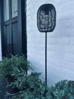 Lanterne på spyd Black - Solar