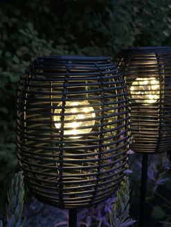 Lanterne på spyd Black - Solar