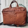 Laptop adventur - chesterfield cognac