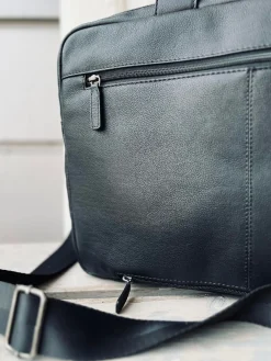 Laptop adventur - Sort