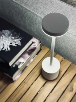 LED bordlampe KELLY Hvid - genopladelig