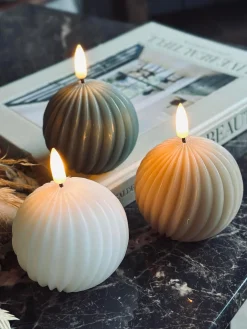 LED Kugle lys - flere farver