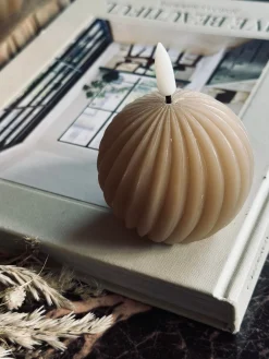 LED Kugle lys - flere farver