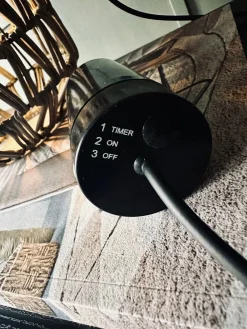 LED lampe til batterier m. Timerfunktion – Godkendt til inde / ude