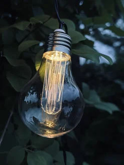 LED Lyskæde med solceller - Udendørs med 10 pære