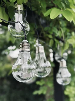 LED Lyskæde med solceller - Udendørs med 10 pære