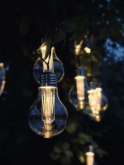 LED Lyskæde med solceller - Udendørs med 10 pære