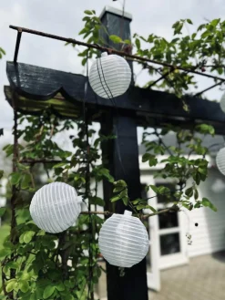 Led solcelle lyskæde, 10 hvide kugler