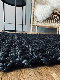Luksus måtte i black jute – 60x120cm