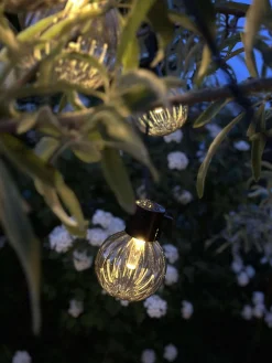 Lyskæde NINNA med solceller