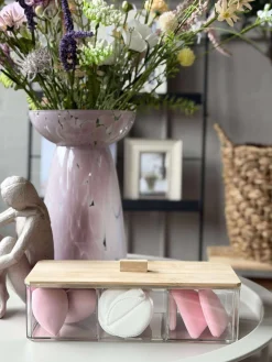 Makeup organiser med indhold