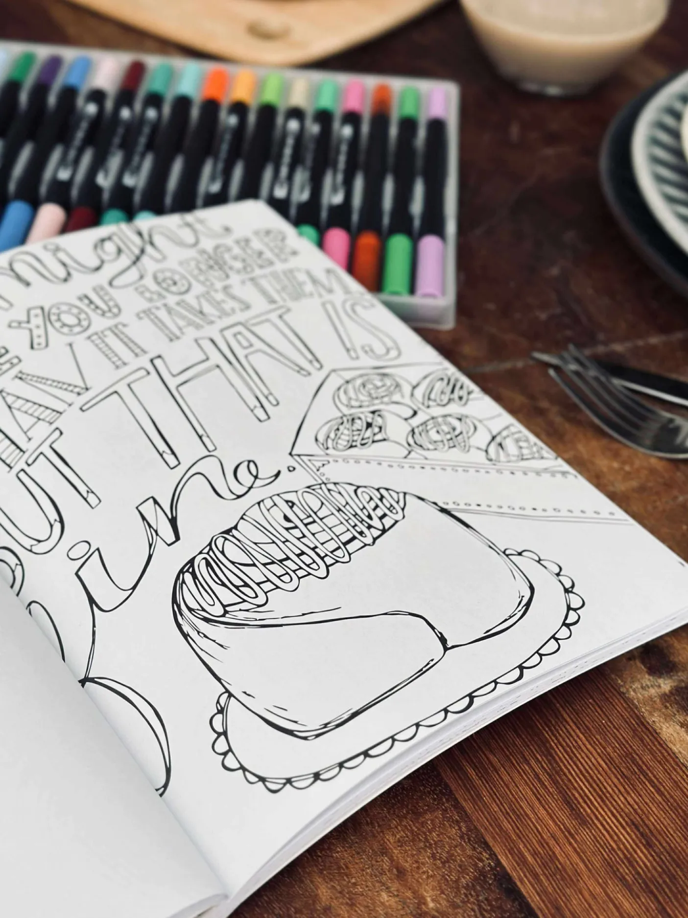 Malebog for voksne - Your Story Is Different