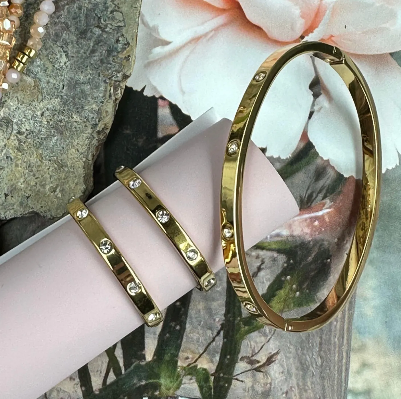 Mindy sæt m. armbånd og øreringe - forgyldt