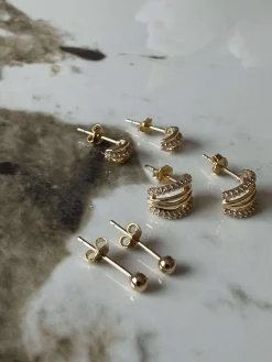 Mix box med 6 øreringe - Monique 18k forgyldt