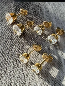 Mix box med 6 øreringe - Riva 18k forgyldt