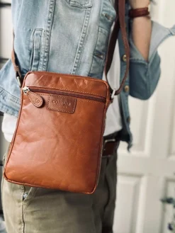 Mobiltaske / Crossover – Cognac Daily