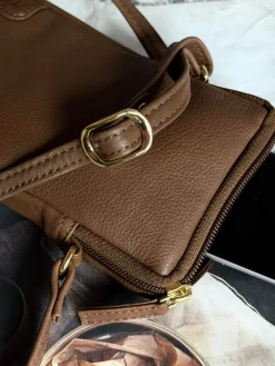 Mobiltaske Misse - Coffee / gold