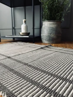 Måtte Recycling Beige strib - 50x80