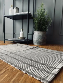 Måtte Recycling Beige strib - 50x80