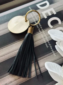 Nøglering med kvast - Black leather