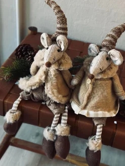 Nissemus - Siddende dreng