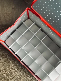 Opbevaring til Julekugler - MAX 112 julekugler