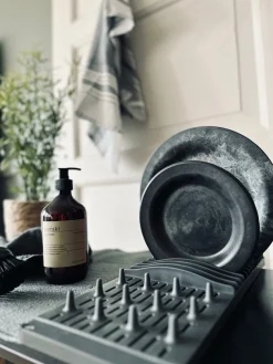 Opvaskestativ med mikrofibermåtte