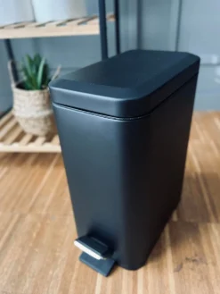 Pedalspand i sort metal - 5 liter