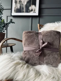 Plaid i fleece kingsize – Taupe 180×230