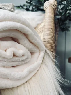 Plaid i fleece kingsize – White 180×230