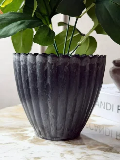 Potte i beton look - Lille Grå