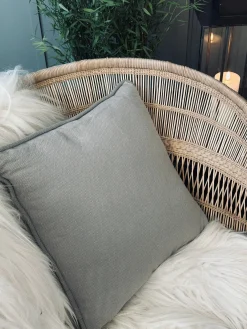 Pude med fyld - Grå / Mint 43x43