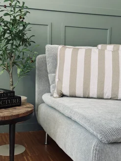 Pude med fyld Natur / salvie - 60x40