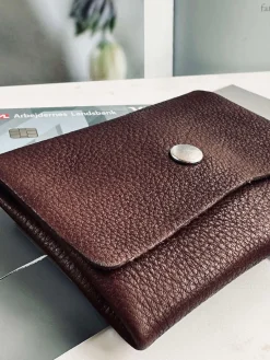 Pung Aura small Dark Brown