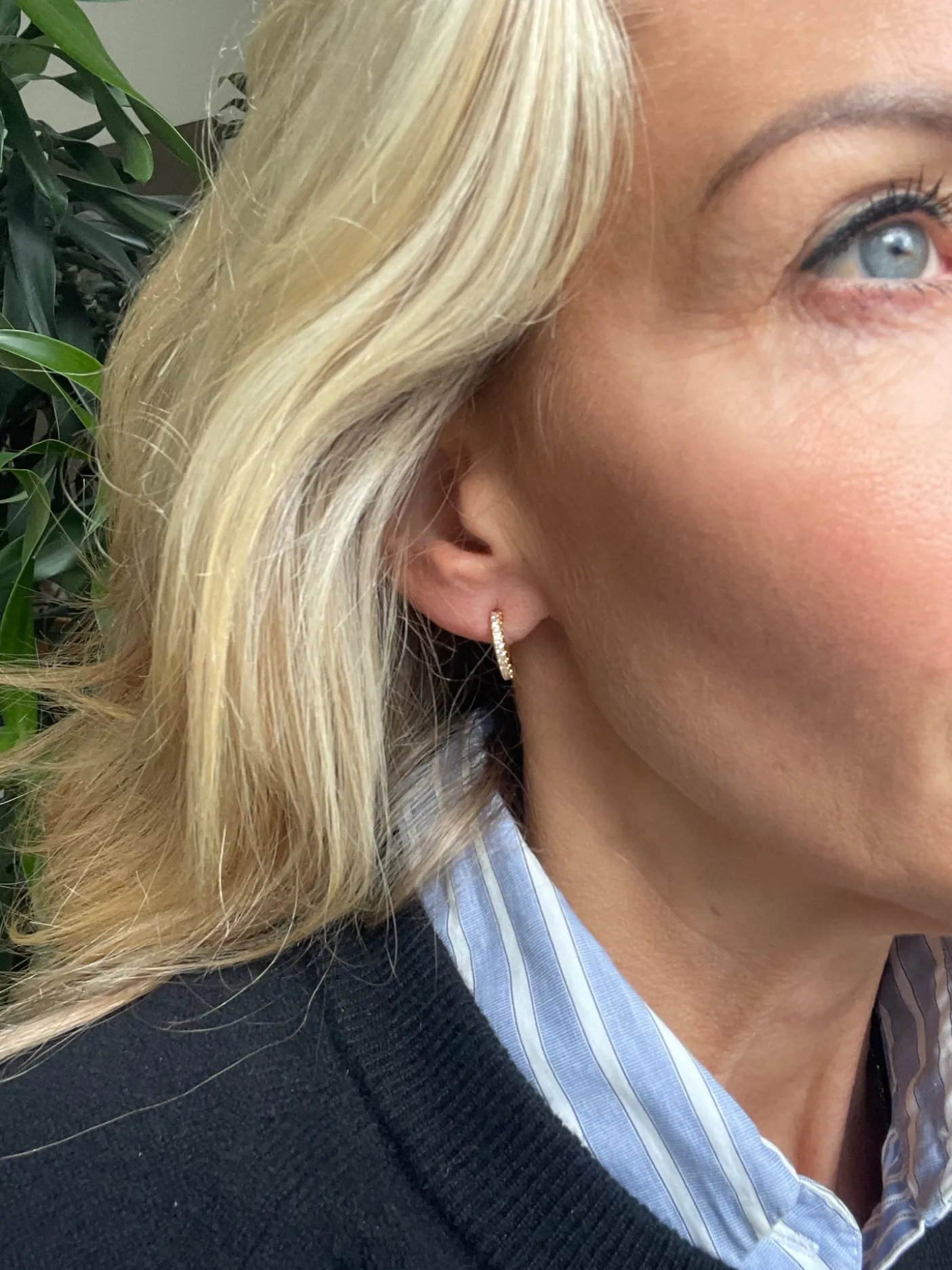 Øreringe IZA med klare zirkoner - forgyldt